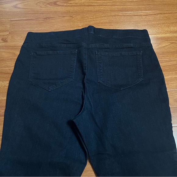 Lot of 2 NYDJ Skinny Ankle Pull-On Jeans In Plus Size 18W Lot Of 2 - Picture 9 of 15